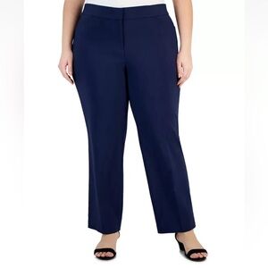 JM Collection slim leg
COMFORT WAISTBAND
TUMMY CONTROL  Blue Straight Leg Pants